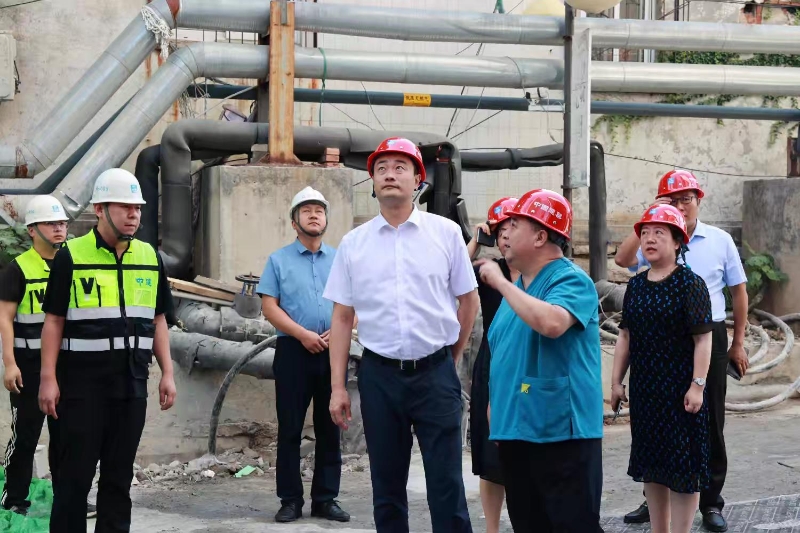 赵治文调研卫生健康工作