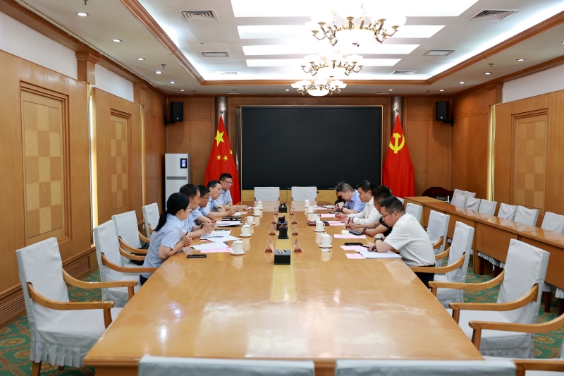 赵治文会见莱商银行客人